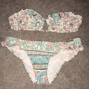 Billabong baiting suit